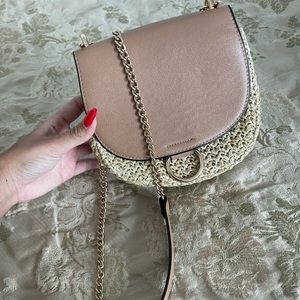 H&M quilted small crossbody bag with gold chain